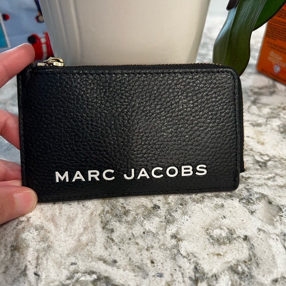 Marc Jacobs wallet